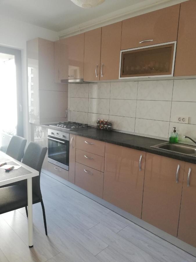 Marlen'S Apartment Bucharest Luaran gambar